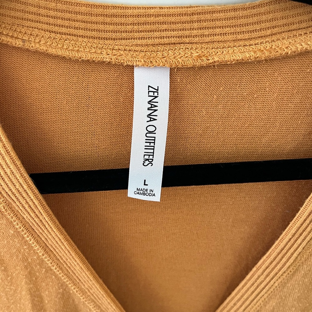 Zenana Outfitters Orange Cardigan Sweater V-Neck - Picture 3 of 5